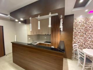 Lux Apartman Budva - 1