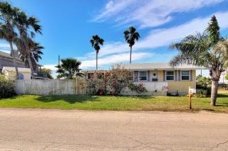 Le Chateau TS202 - Port Aransas - 8