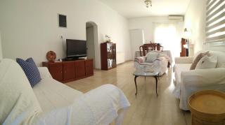 Charming 2-Bed Vacation House in Lagonisi Attikis - Kalívia Thorikoú - 9