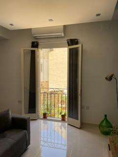 Sunset Modern Apt near the beach - Birżebbuġa - 7