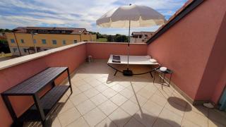 Apartment Sofia with Roof Terrace and Sea View in Gedici - Gedići - 5