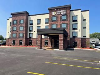 Cobblestone Hotel & Suites - Little Chute - 9