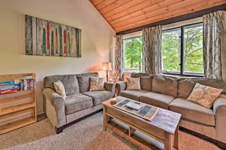 Village of Loon Mtn Condo with Fireplace and Balcony! - Lincoln - 6