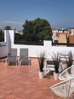 Homes of Spain, Apartamentos Paraíso Vera Playa, Ático Alborada con solárium grande privado, a pie de playa, WIFI - Vera - 5