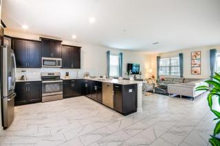 Bring The Whole Family Gate 9 Bedroom 5 Bath villa - Davenport - 4