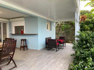 La villa bleue - Les Trois-Îlets - 1