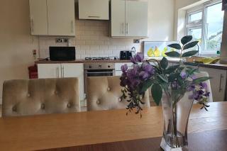 ENTIRE HOUSE- Near Common Wealth Games PERRY BARR - Birmingham - 4