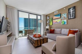 Hyde Beach Luxury Condo-Resort apts - Hollywood Beach - 7