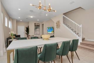 Best Resort Near Disney Private Pool & Spa Home! villa - 4