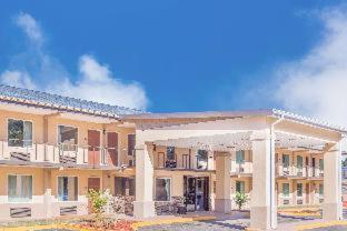Days Inn by Wyndham Lavonia - Lavonia - 8