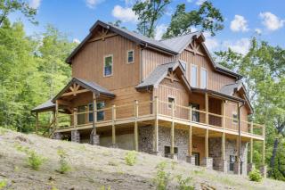 Stone Mountain Lodge cabin - 3