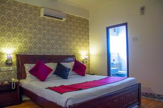 Orchid Suites - A Boutique Hotel Bangalore Off Residency Road - 1