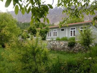 Hunza Regency Inn - 0