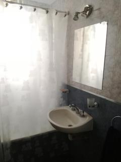 Departamento centrico sobre calle principal - San Miguel de Tucumán - 9