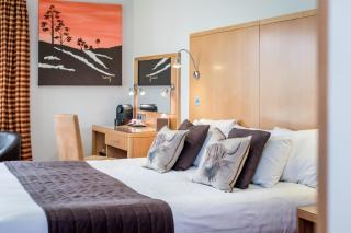 High Range Lodge Hotel - 8