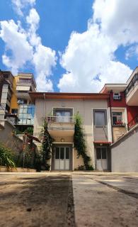 A Cheerful villa with free parking space - Tirana - 0