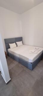 Sophia seaview suites & restaurant - Nea Vrasna - 5