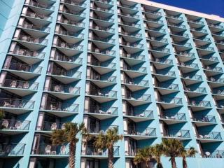 Landmark Resort King Suite Unit 710 Beautifully Updated Sleeps 4 - 8