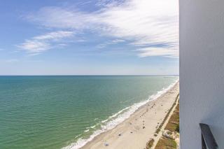 Nicely Updated Direct Ocean Front Studio with Panoramic Views Palace Resort 2101 - Myrtle Beach - 4