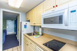 Oceanfront 1 bedroom - Sand Dunes 1129 - Sleeps 6! - 2