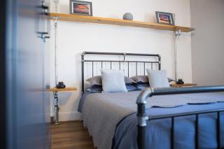 Unique and Stylish close to Beaches Restaurants Shops - 3