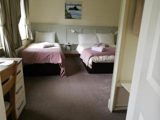 Watersedge Seaviews - 1