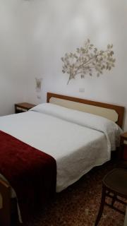 Termini Station apartment AI DUE CORTILI presso le mura aureliane - Roma - 9