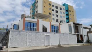 Suites y habitaciones en Edificación Amaralto - Manta - 5