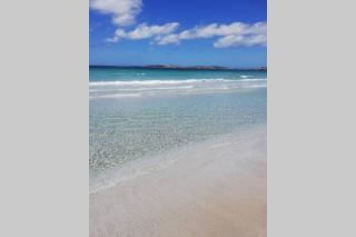 Trilocale vista mare con piscina a Badesi - 2