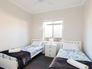 9 Breckenridge Street - 5