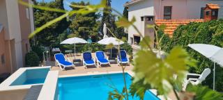 Apartments Villa Natali - Heating Pool - Trogir - 0