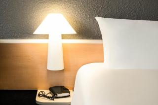 B&B HOTEL Lourdes Centre - 9