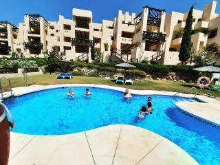 Große Ferienwohnung , Spanien, Andalusien, Costa del Sol, Sabinillas, Duquesa, Manilva mit Pool - San Luis de Sabinillas - 2