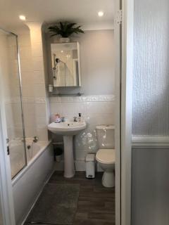 Peaceful 3 Bed Home - 1