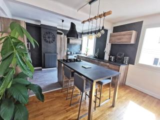 Le Globe-trotter - Les Maisons de Madeleine - 8
