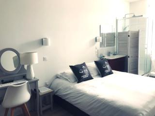 Hôtel 2 étoiles et Restaurant Le Galet Bleu - 1