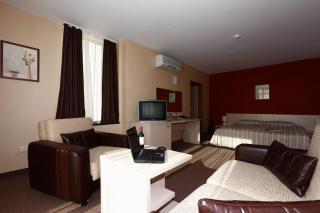 Evridika Hotel - Devin - 5