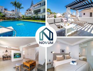 Top renovated penthouse in Los Naranjos - Marbella - 0