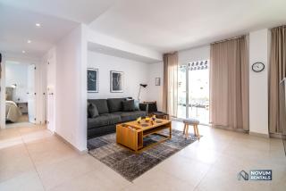 Top renovated penthouse in Los Naranjos - Marbella - 3