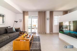 Top renovated penthouse in Los Naranjos - 2