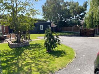 Borrowfield Lodge - Derby - 5