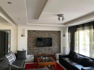 Appartement à Mermoz, nettoyage journalier gratuit - Dakar - 0