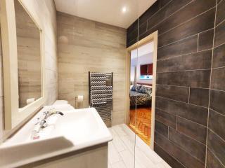 St Paul's Studios apartment - 6