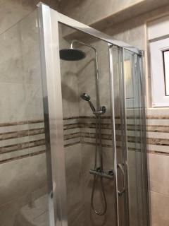 Viola Apartmanházak Family Apartman - 1