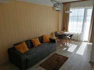 Aristocracy Summerland Apartment - 7