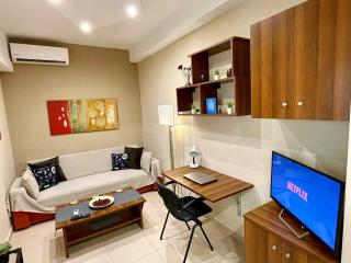 Elegant, Modern & Quiet Flat, TOP Central Location - Tesalónica - 3