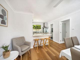 Shellys by Experience Jervis Bay - Huskisson - 2