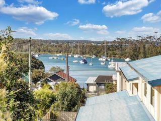 The Porthole of Huskisson by Experience Jervis Bay - 9