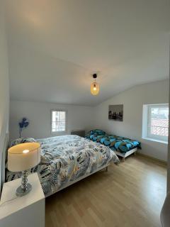 Superbe appartement avec 2 Chambres - 9 Personnes - Parking Privé - Tournon-sur-Rhône - 9