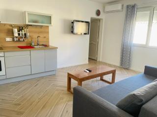 Appartement T2 proche centre et canal - Narbonne - 9